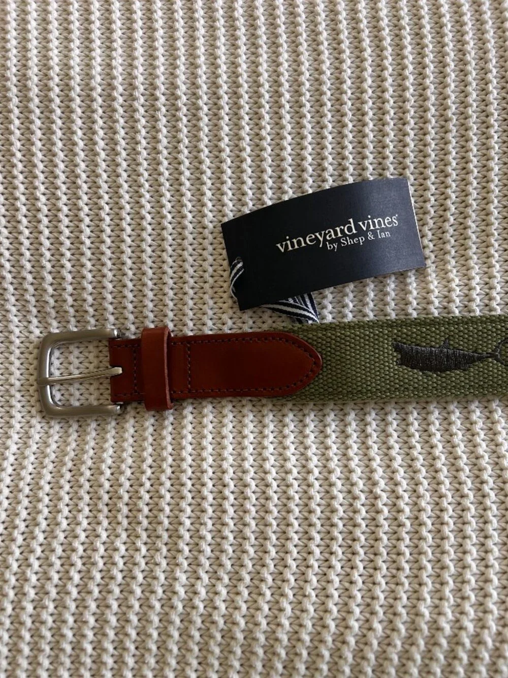Vineyard Vines | Marine Olive Belt w/ Sharks | Size 30 Boys | NWT + Box